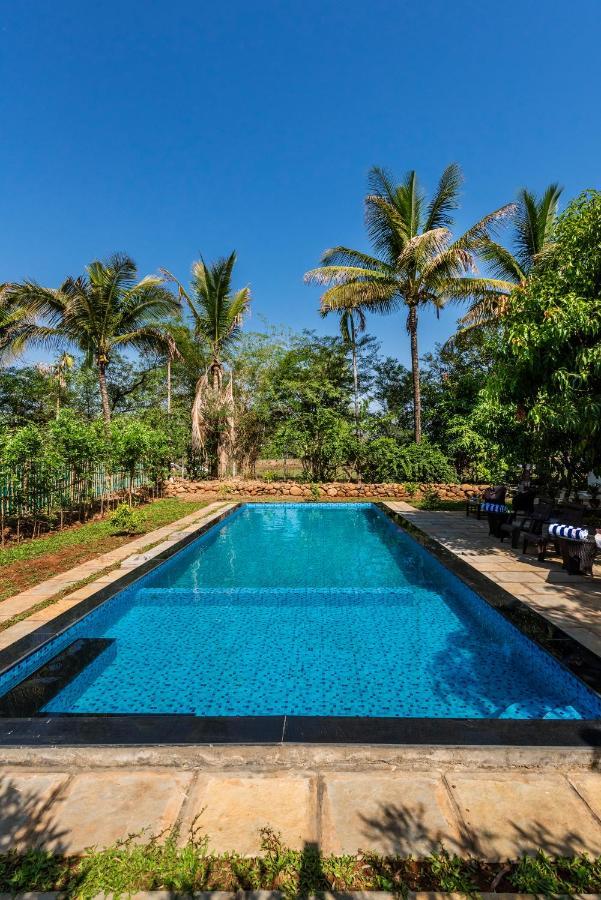 Saffronstays Lakeview Nivara - Farm Stay Villa With Private Pool Near Pune Exteriör bild