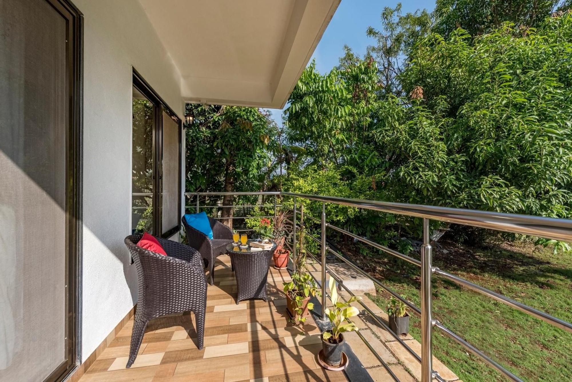 Saffronstays Lakeview Nivara - Farm Stay Villa With Private Pool Near Pune Exteriör bild