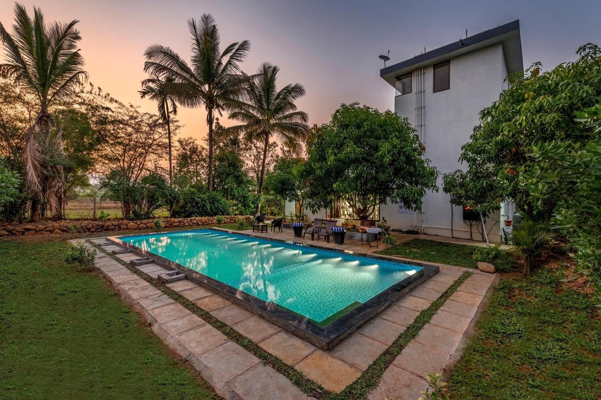 Saffronstays Lakeview Nivara - Farm Stay Villa With Private Pool Near Pune Exteriör bild